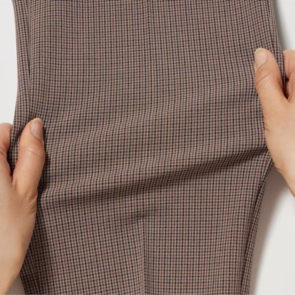 Uniqlo Women’s Smart Ankle Pants - Picture 2 of 6